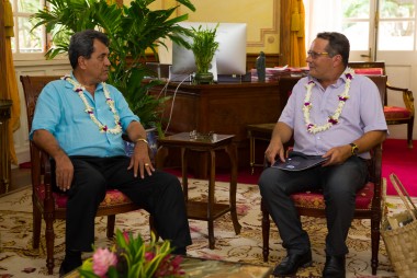 Le vice-président du Gouvernement de la Nouvelle-Calédonie  au Sommet du groupe des dirigeants polynésiens