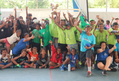 Les participants, jeunes et adultes, étaient ravis de ce premier challenge sportif à Thio, encadré par les éducateurs sportifs du dispositif « Sport pour tous ».