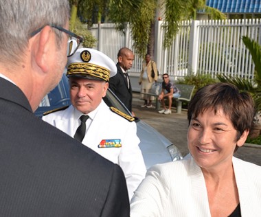 La ministre a débuté son séjour marathon en Nouvelle-Calédonie par une rencontre avec le président et les membres du gouvernement.