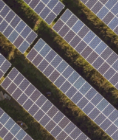 La centrale photovoltaïque Hélio Boulouparis qui s’étend sur 17 hectares  @DRONE NC