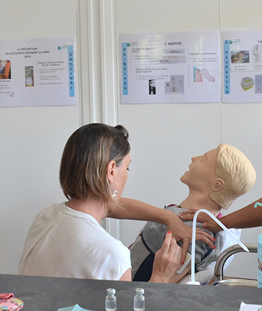 Depuis le 23 août, des sessions de formation à la vaccination contre le Covid-19 ont lieu à l’IFPSS pour les professionnels de santé volontaires.