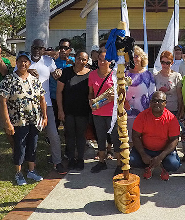 La commune de Païta à délivré la statue symbolique du parcours Do Kamo au centre socio culturel de Boulouparis. 