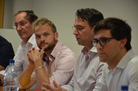 Présentation du point d’étape sur la filière, par Nicolas Metzdorf, Bastian Morvan, chef du service de l’énergie, et Victor Alonso (à droite), directeur de la Dimenc.