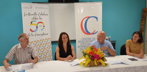 Les membres du gouvernement étaient entourés de Valérie Meunier, directrice du Creipac et Daniel Miroux, président de l’Alliance Champlain.