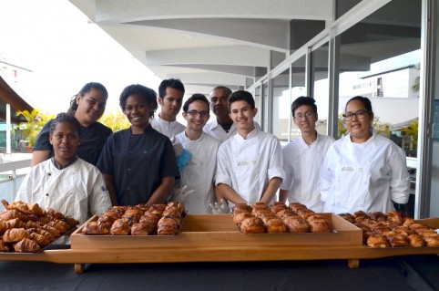 Des élèves en 1ère année de CAP pâtisserie au centre de formation de l’artisanat Lucien-Mainguet.