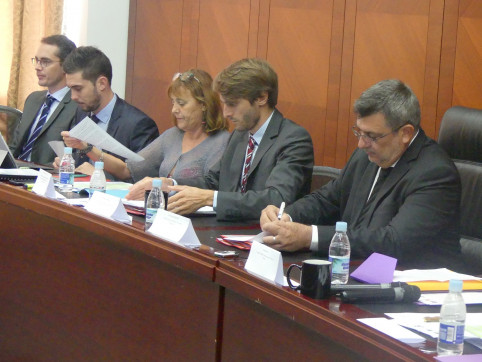 La délégation calédonienne lors de la commission mixte. 