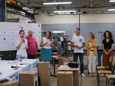 remise distributeurs serviettes hygiéniques