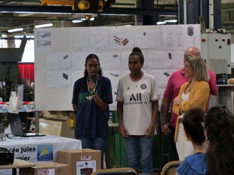 remise distributeurs serviettes hygiéniques