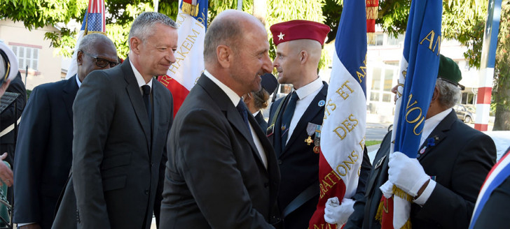 Le gouvernement était représenté à la cérémonie par son secrétaire général, Alain Marc.