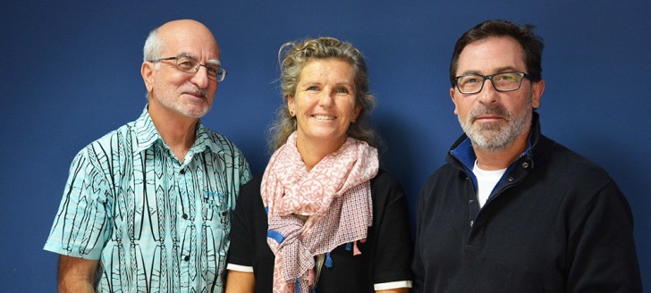 Le président du cluster maritime de Nouvelle-Calédonie, Lluis Bernabé (ici à droite) et ses managers, Emma Colombin et Lionel Loubersac.