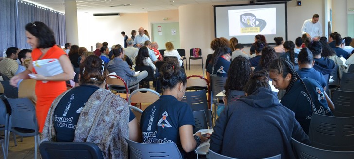 La rencontre de Dumbéa avait pour cadre le lycée du Grand Nouméa, à Koutio.