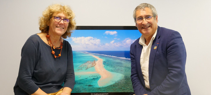 Claude Payri, vice-présidente, et Gilles Boeuf, président du comité scientifique du Parc naturel de la mer de Corail qui compte 12 experts au total dont neuf basés en Nouvelle-Calédonie. 