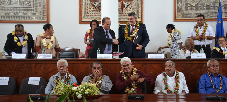 Les présidents de l’Assemblée territoriale et du gouvernement ont signé une déclaration relative au renforcement de la coopération entre Wallis-et-Futuna et la Nouvelle-Calédonie le 25 mars. 