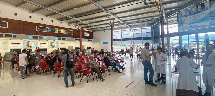 L’aéroport international de Nouméa-La Tontouta s’est transformé en vaccinodrome le 6 août (photos CCI-NC).