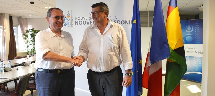 Le directeur général de la DEVCO de l’Union européenne, Stefano Manservisi, et le président du gouvernement, Philippe Germain.