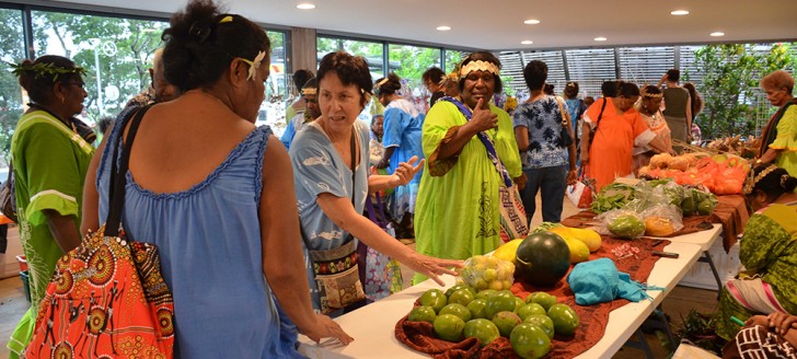 Un marché et des ateliers d’échanges ont animé la journée au centre culturel Tjibaou.