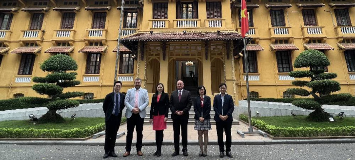 Yoann Lecourieux a rencontré, au ministère des Affaires étrangères du Vietnam, Thi Van Anh Nguyen, correspondante nationale de l’OIF au Vietnam.