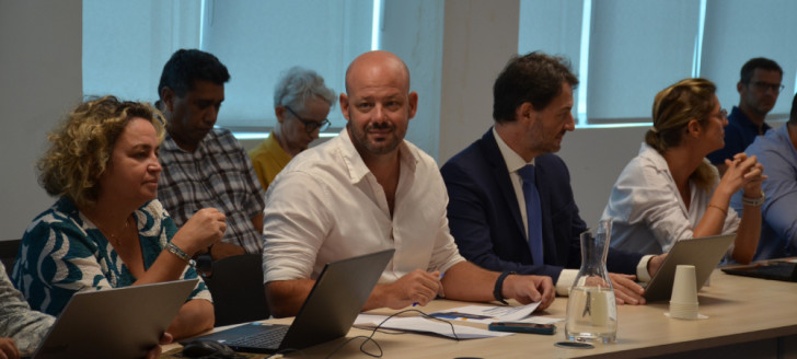 L’ensemble des acteurs concernés par les protections de marché a été convié à une réunion d’information au gouvernement afin de définir le cahier des charges de l’audit. L’ensemble des acteurs concernés par les protections de marché a été convié à une réunion d’information au gouvernement afin de définir le cahier des charges de l’audit.