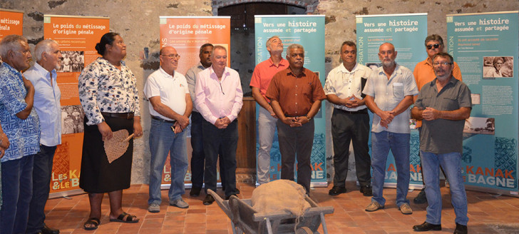 Présentation de l’exposition dans l’ancienne boulangerie de Fort Téremba. 