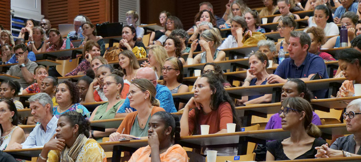 Le séminaire était adressé aussi bien au grand public qu’aux professionnels.