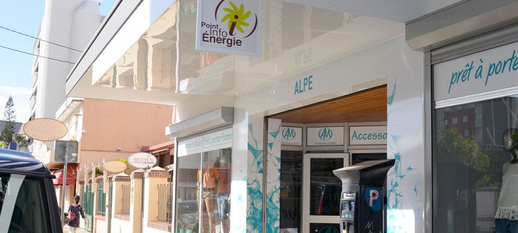 Le Point info énergie (PIE), situé au Quartier Latin à Nouméa, a ouvert ses portes au public en septembre 2015.